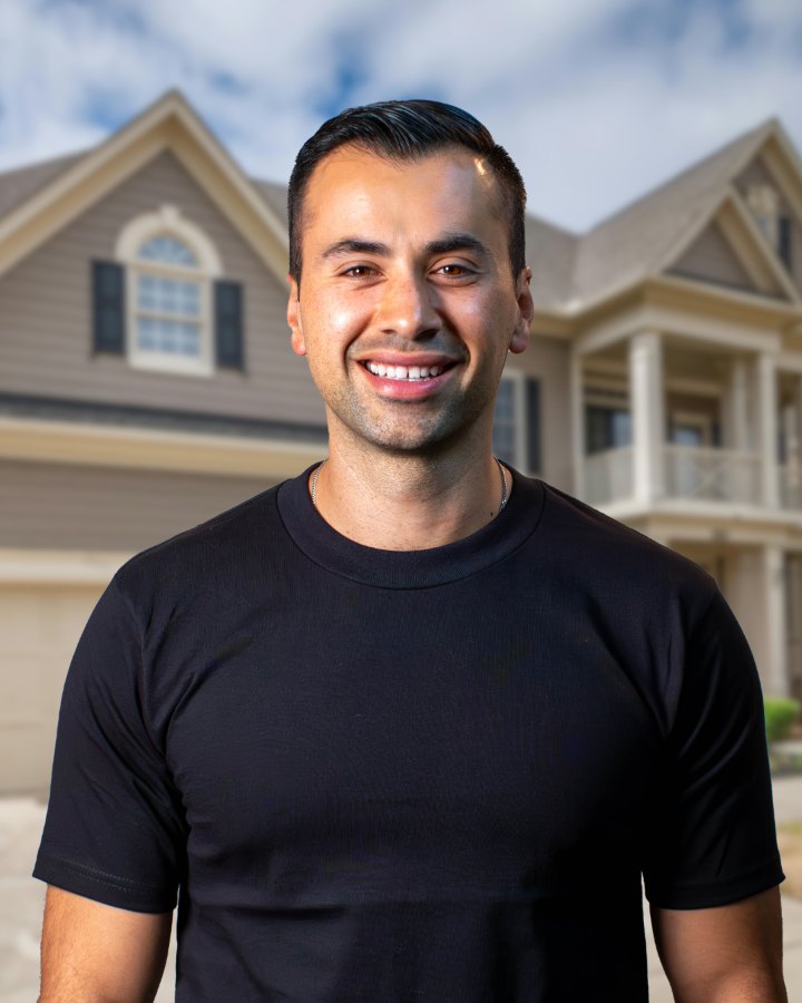 Max Garcia, Loan Officer